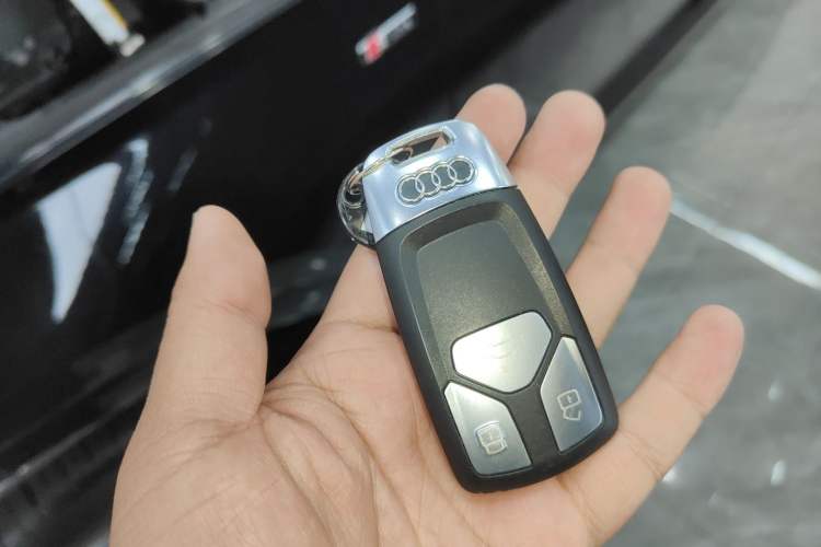 Used Audi Q5L 2023 40T Luxury Dynamic Model