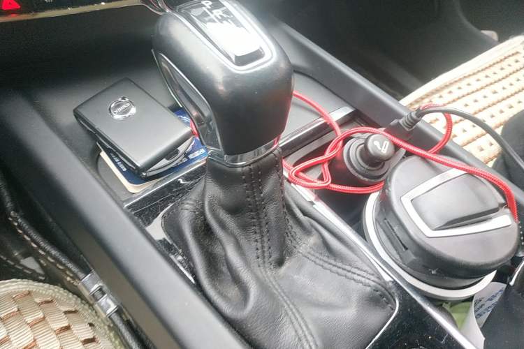 Used Volvo XC60 2019 T5 4x4 Smart Edition China V Standard Gear Lever