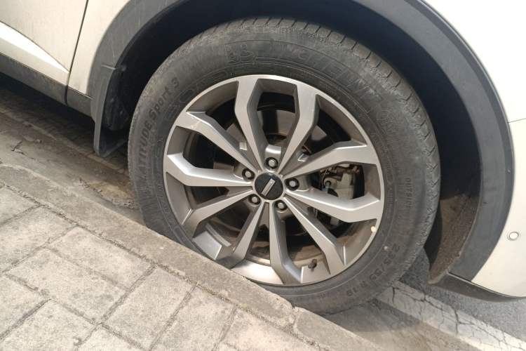 Used Wey VV6 2018 2.0T Four-Wheel Drive Flagship Version China V Standard