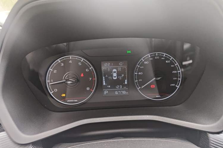 Used Geely Auto Emgrand 2023 4th Generation Champion Edition 1.5L CVT Luxury Model