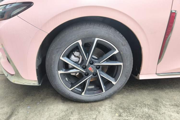 Used Hongqi H6 2024 2.0T ZhiMei Edition
