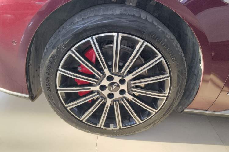 Used Chery Fulwin A9L 2025 Model, Four-Wheel Drive High-Energy Peak Edition Left Front Wheel Hub