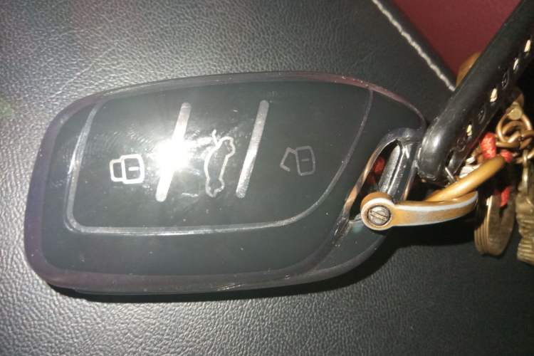 Used Roewe i5 2019 1.5L Automatic 4G Connected Linghao Edition
