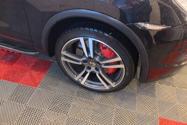 Used Porsche Cayenne 2011 Cayenne Turbo 4.8T