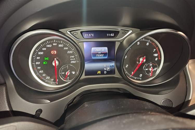 Used Mercedes-Benz CLA 2018 CLA 220 4MATIC
