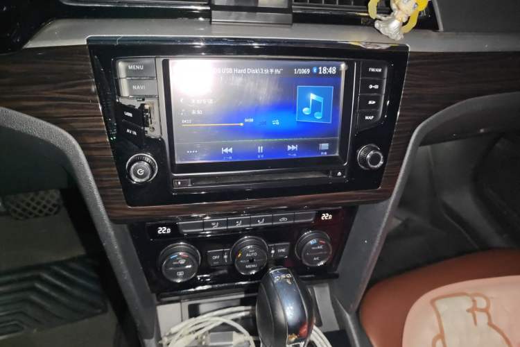 Used Volkswagen Lamando 2015 280TSI DSG Comfort Edition