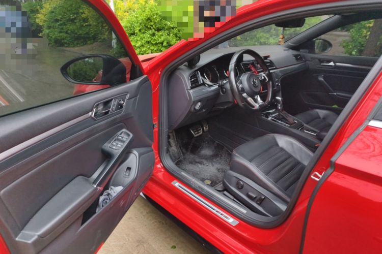 Used Volkswagen Lamando 2017 2.0T GTS Driver Seat