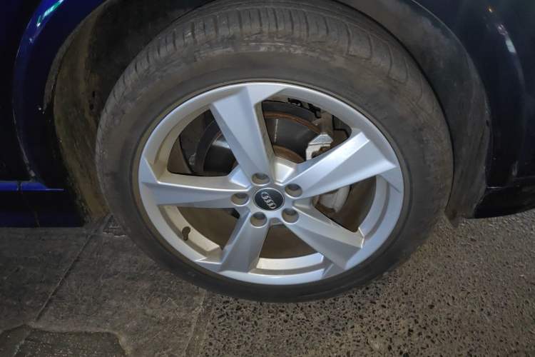 Used Audi Q2L 2020 35 TFSI Fashionable and Elegant Model