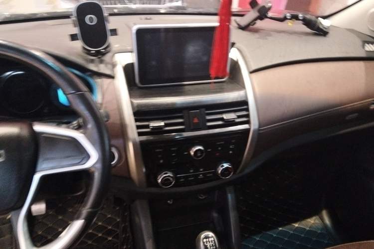 Used Bisu T5 2017 1.5T Manual Luxury Model