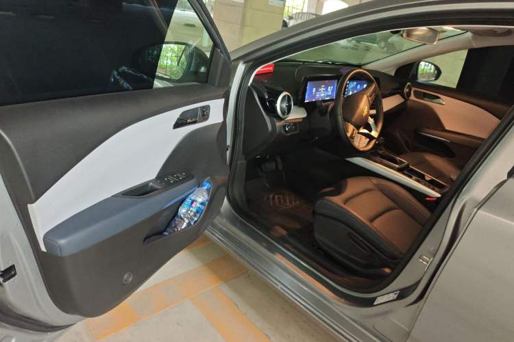 Used Chevrolet Monza 2024 1.5L Dual-Clutch Enjoyment Edition Driver Seat