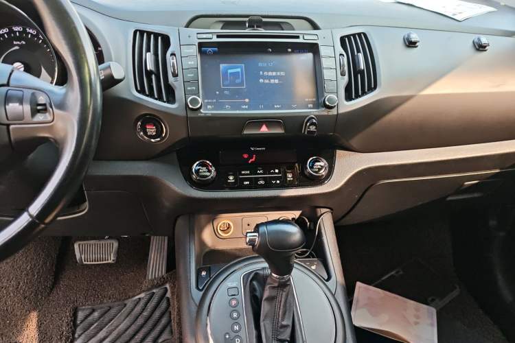 Used Kia Sportage R 2014 2.0L Automatic 4x4 GLS
