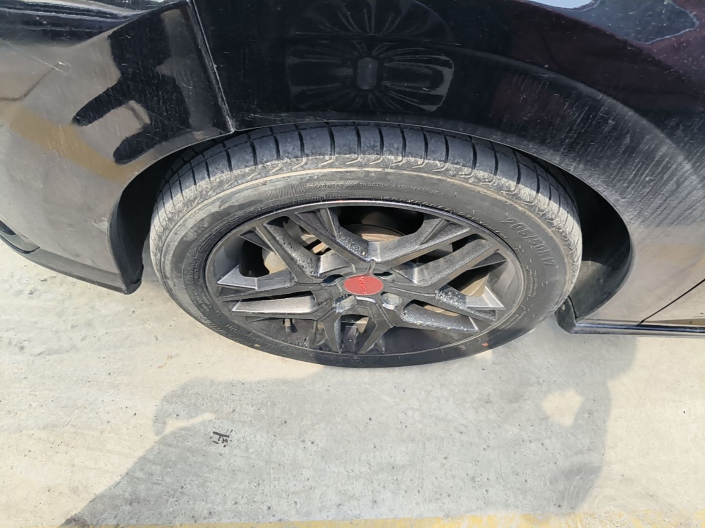 Dongfeng Aeolus Yixuan 2021 230T Automatic Hunter Edition — снимка 10