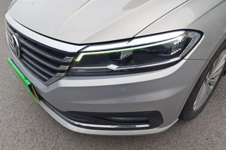 Used Volkswagen Lavida 2019 280TSI DSG Comfort Edition China VI standard Left Front Headlight