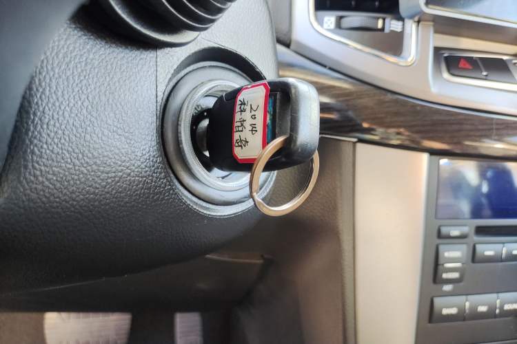 Used Chevrolet Captiva 2014 2.4L Two-Wheel Drive Urban Version 7 Seats