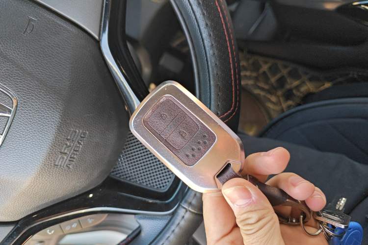 Used Honda XR-V 2022 220TURBO CVT Obsidian Edition Vehicle Key