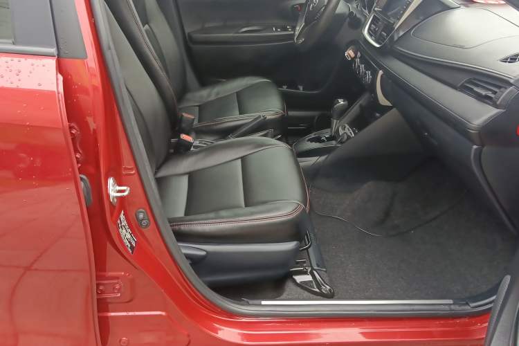 Used Toyota YARiS L Zhi Xuan 2016 Revised 1.5E CVT Charming Edition Right Front Seat