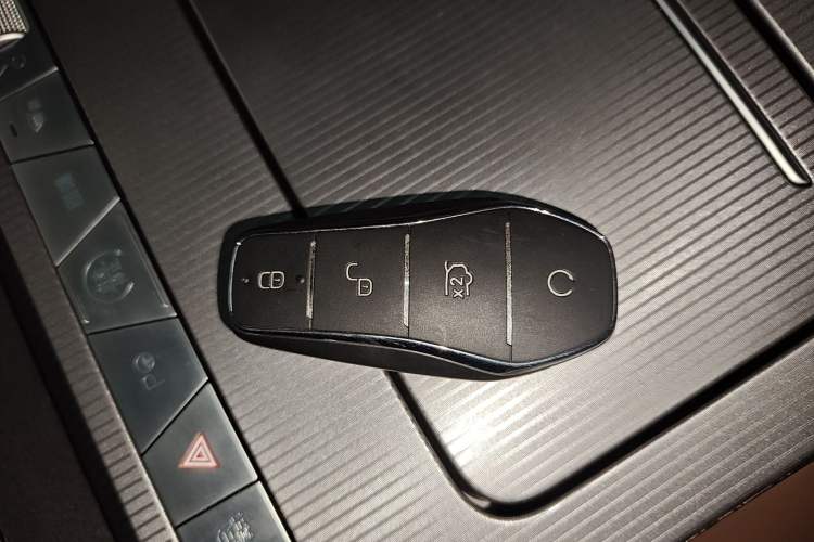 Used BYD Han L 2025 EV 701KM LiDAR Deluxe Edition