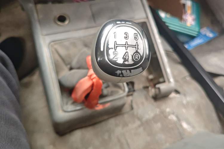 Used Jinbei Hiace 2011 2.0L 5th Generation Kuaiyunwang Standard Version 4G19