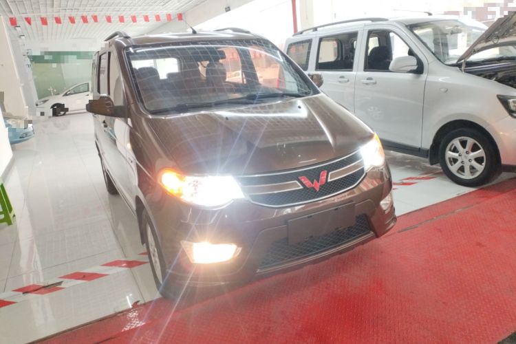 Used Wuling Hongguang 2014 1.5L S Standard Version
