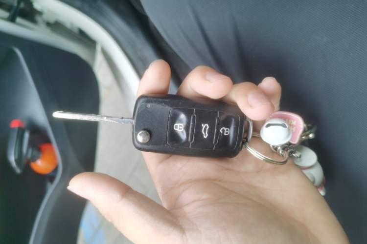 Used Skoda Fabia 2016 1.4L Automatic Car Enjoy Edition
