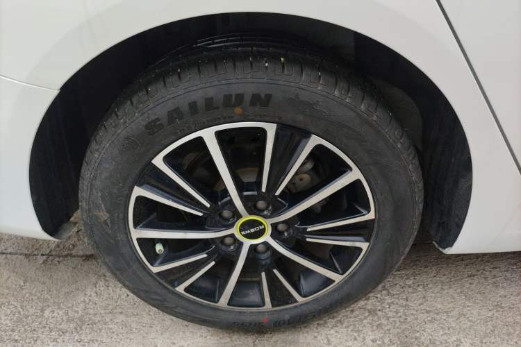 Used Roewe i5 2021 1.5L CVT Diamond Edition
