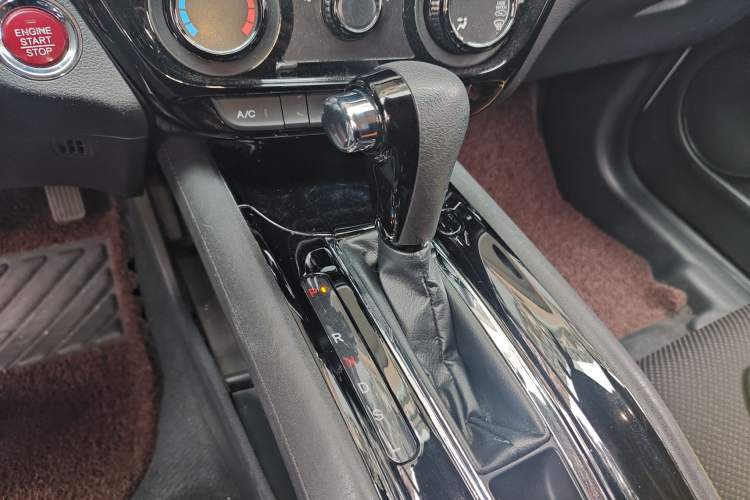 Used Honda Vezel 2018 1.5L CVT 2WD Technology Elite Model Gear Lever