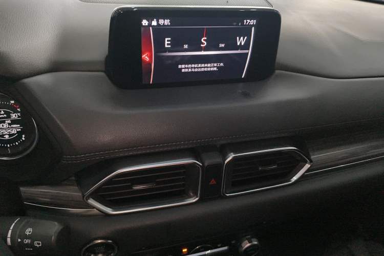 Used Mazda CX-5 2017 2.0L Automatic 4x4 Smart Enjoyment Version China V Standard Audio And AC Panel