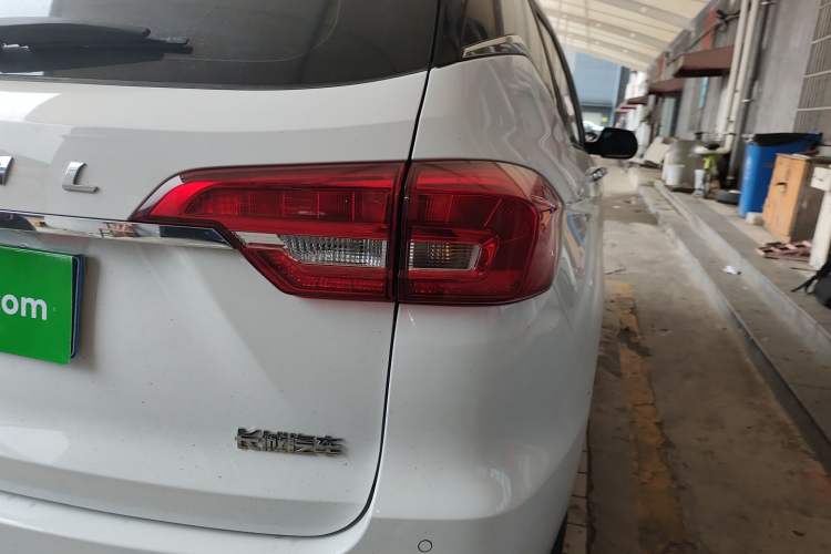 Used Haval M6 2019 1.5T DCT Two-Wheel Drive Value Edition China VI Standard