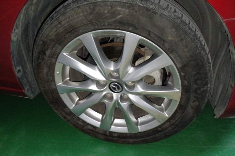 Used Mazda Atenza 2015 2.0L Blue Sky Luxury Edition