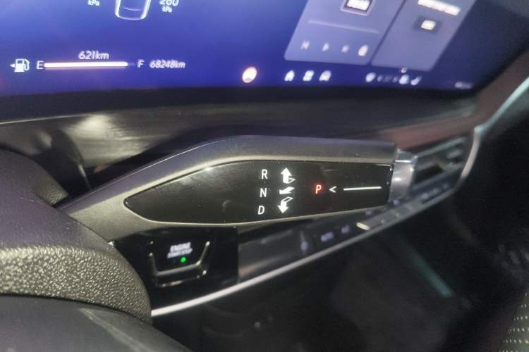 Used Buick Century 2023 2.0T Seven-Seater Yinshi Edition
