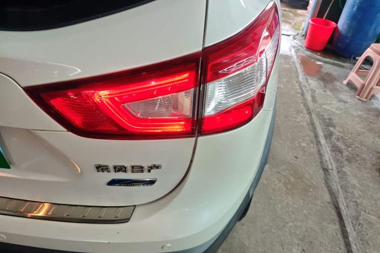 Used Nissan Qashqai 2017 2.0L CVT Elite Edition China V Standard Exterior 3