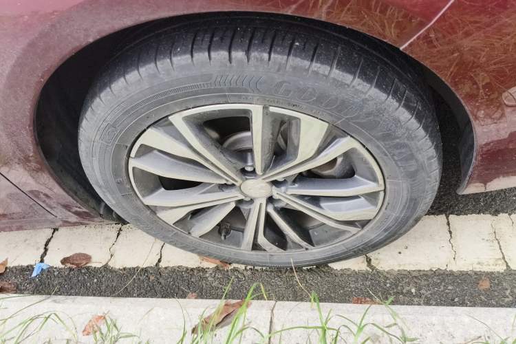 Used Peugeot 508 2021 508L 400THP PureTech Driving Control Edition Right Front Wheel Hub