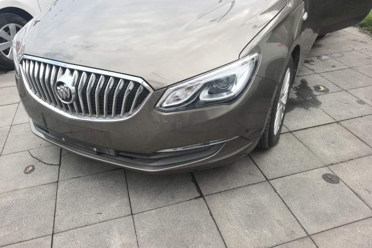 Used Buick GT 2015 15N Automatic Elite Version Left Front Headlight