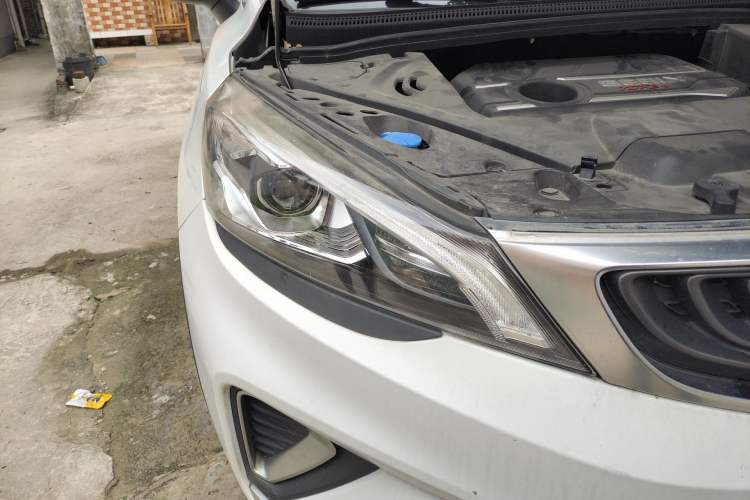 Used Geely Auto Emgrand GS 2019 1.4T CVT Edition Right Front Headlight