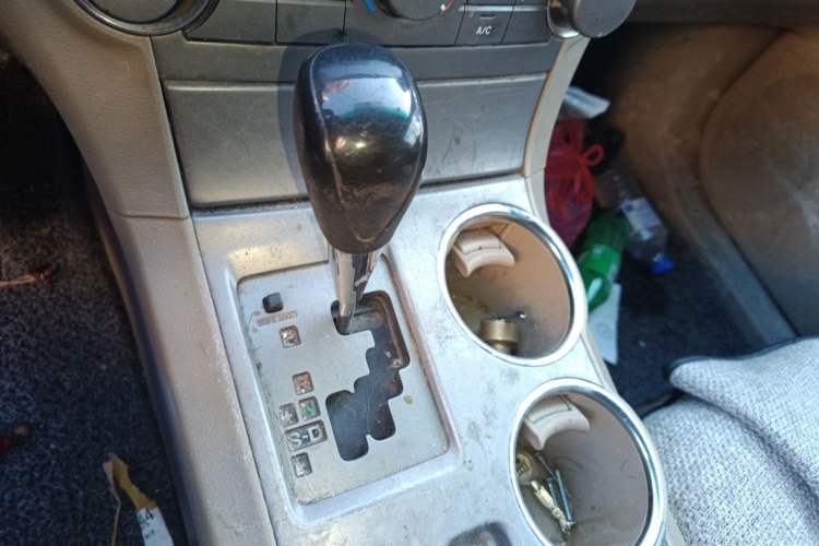 Used Toyota Highlander 2011 2.7L Two-Wheel Drive 5-Seater Elite Edition
