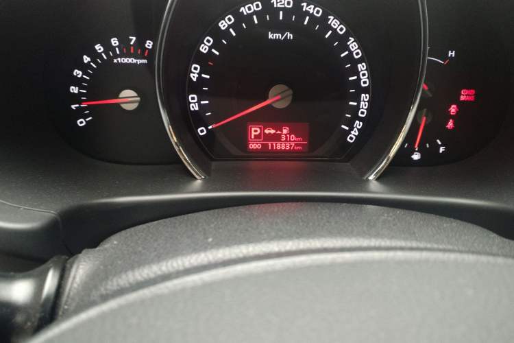 Used Kia Sportage R 2014 2.0L Automatic Two-Wheel Drive GLS Trim
