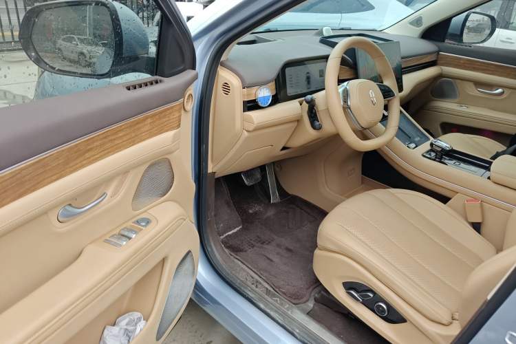 Used Hima AITO M7 2024 1.5T Intelligent Driving 4WD Max Edition 5 Seats Driver Seat