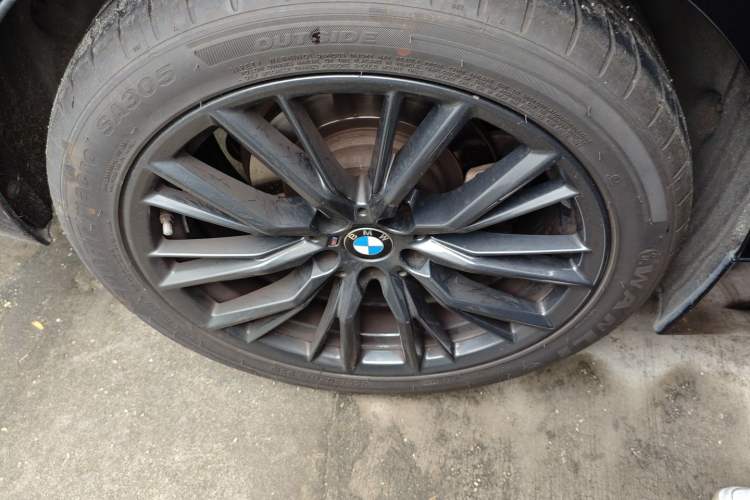 Used BMW 3 Series 2021 325Li M Sport Shadowline Package