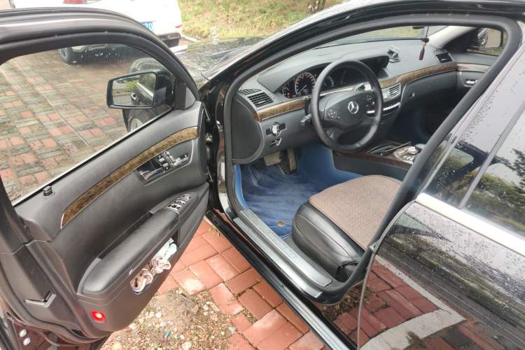 Used Mercedes-Benz S-Class 2010 S 300 L Business Model Driver Seat