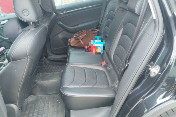 Used Skoda Kodiaq 2019 Facelifted TSI330 5-Seater Two-Wheel-Drive Luxury Enjoyment Edition China VI Standard Left Rear Seat