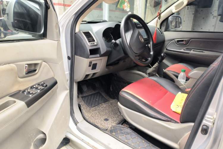 Used GAC Gonow GP150 2015 2.5T Two-Wheel Drive Deluxe Version GA4D25TCI
