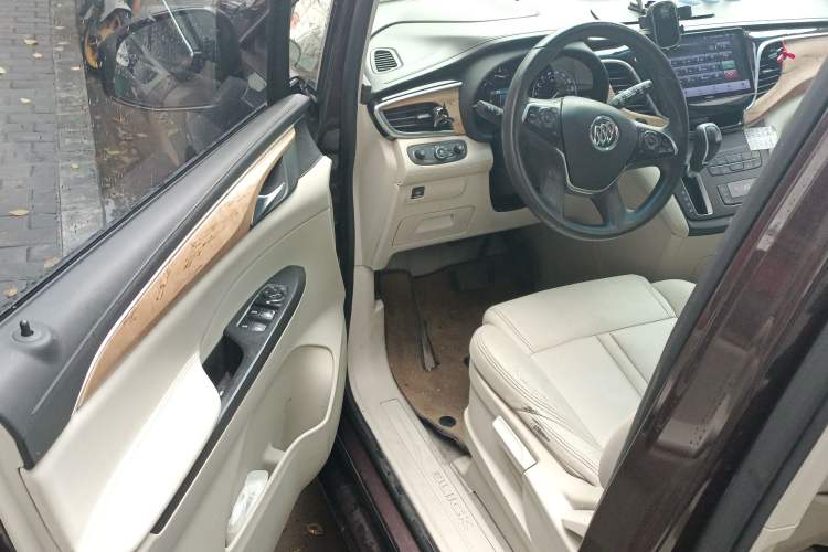 Used Buick GL8 2017 ES 28T Comfort Model China V Standard Driver Seat