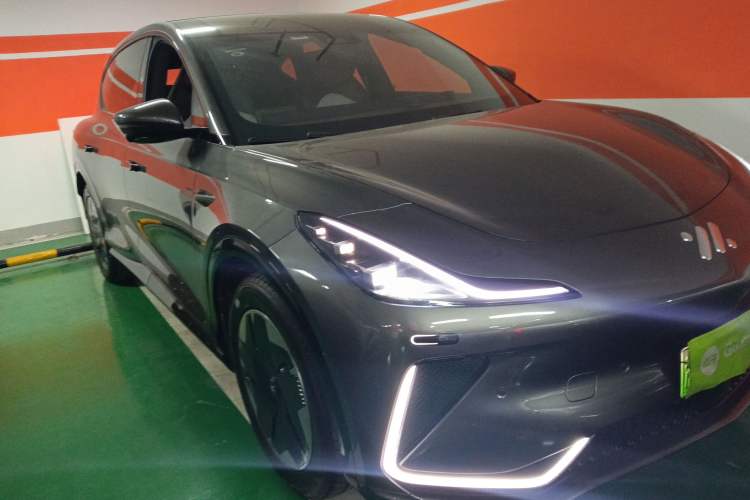 Used IM LS7 2023 77 kWh Urban Fit Rear-Wheel Drive