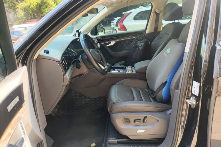 Used Volkswagen Touareg 2023 3.0 TSI Prestige Edition Classic Sport Package