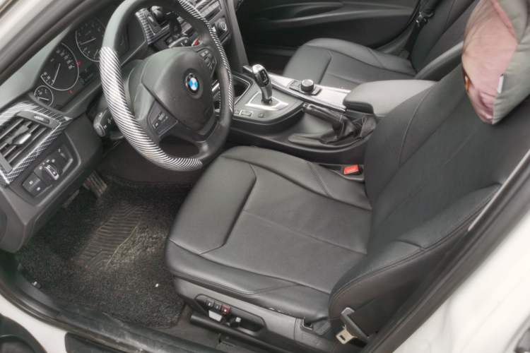 Used BMW 3 Series 2014 320Li Fashion Model Left Front Seat