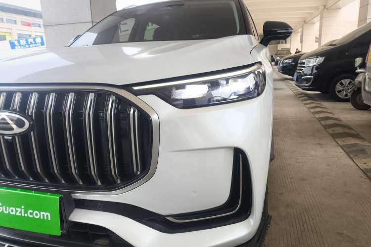 Used Chery Tiggo 9 2023 Facelift 2.0T Dual-Clutch Two-Wheel Drive Luxury Edition 5 Seats