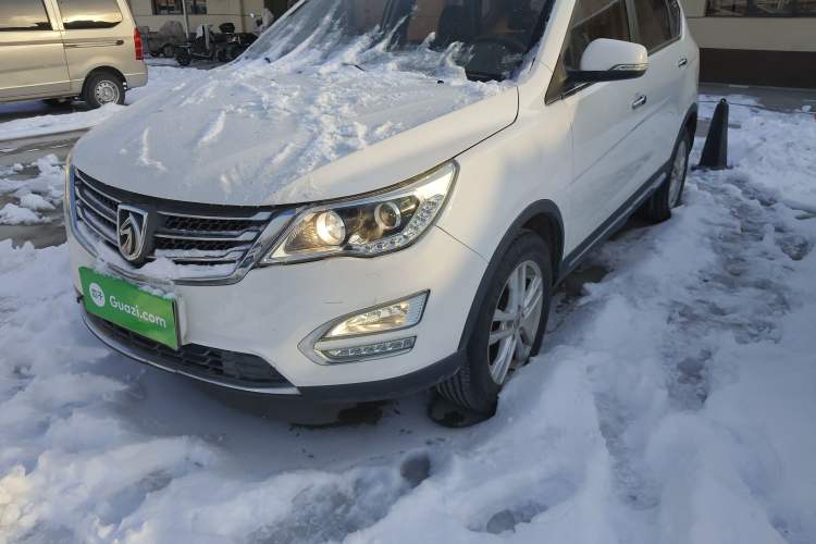Used Baojun 560 2016 1.8L Manual Elite Edition