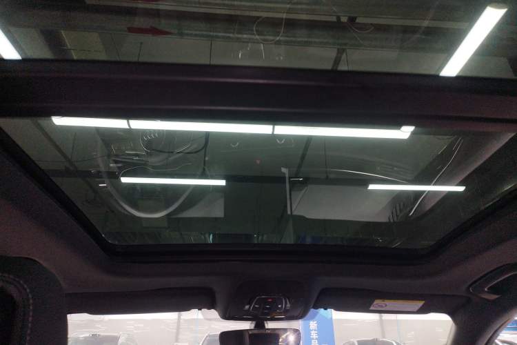 Used Audi A4L 2024 40 TFSI Luxury Dynamic Edition Headliner