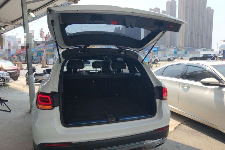 Used Mercedes-Benz GLC 2020 Facelifted GLC 260 L 4MATIC Dynamic Edition Trunk