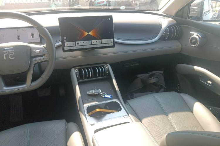 Used BYD Yuan PLUS 2025 Intelligent Driving Version 510 KM Beyond-Grade Edition
